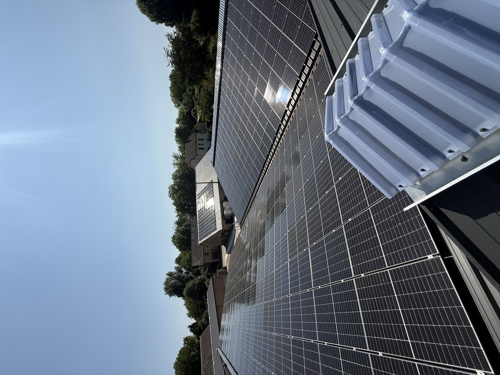 Installation photovoltaïque professionnelle ou agricole — SLG RESEAU ENR Loire