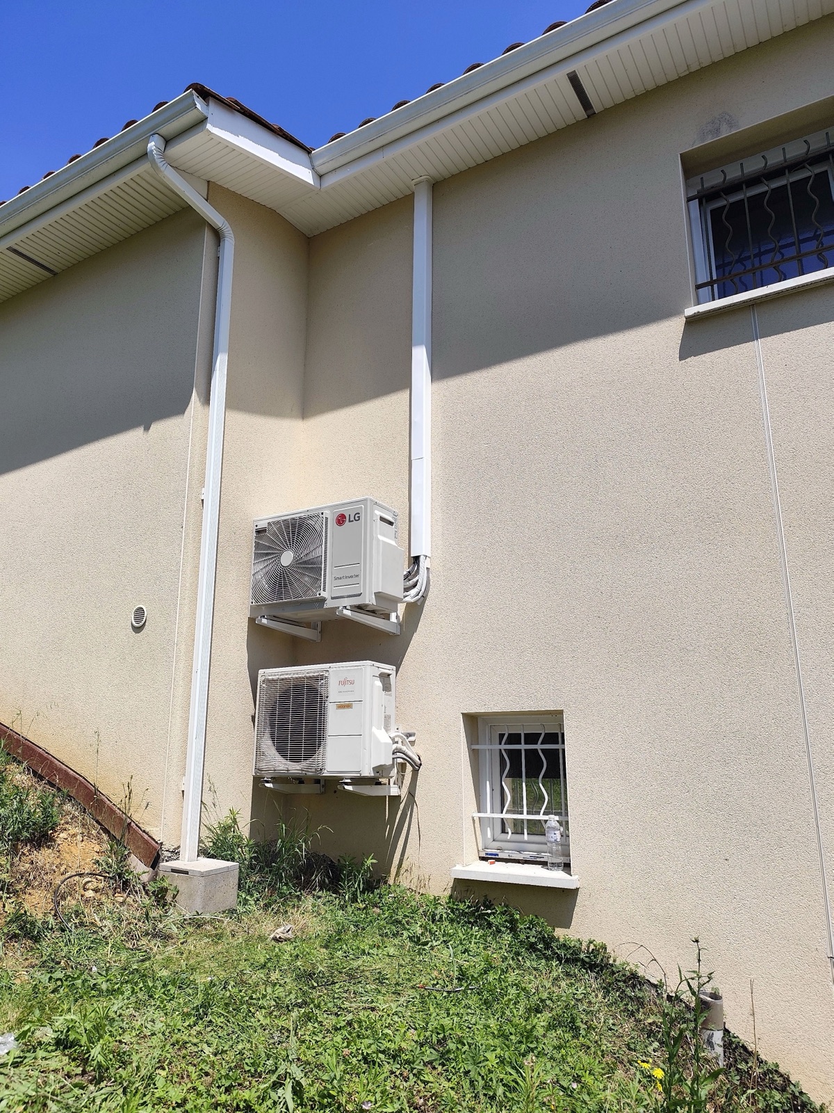 Installation climatisation — chantier SLG RESEAU ENR Loire
