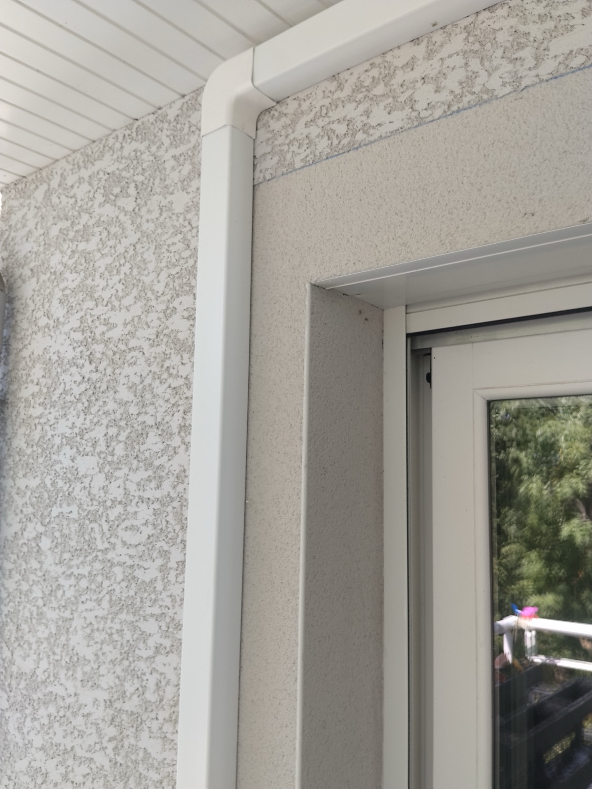 Installation climatisation — chantier SLG RESEAU ENR Loire